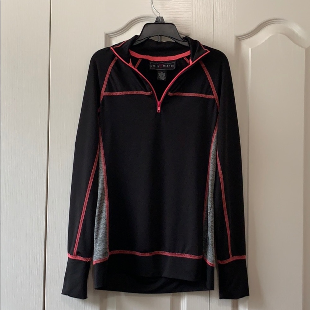 BLACK DRY FIT PULLOVER